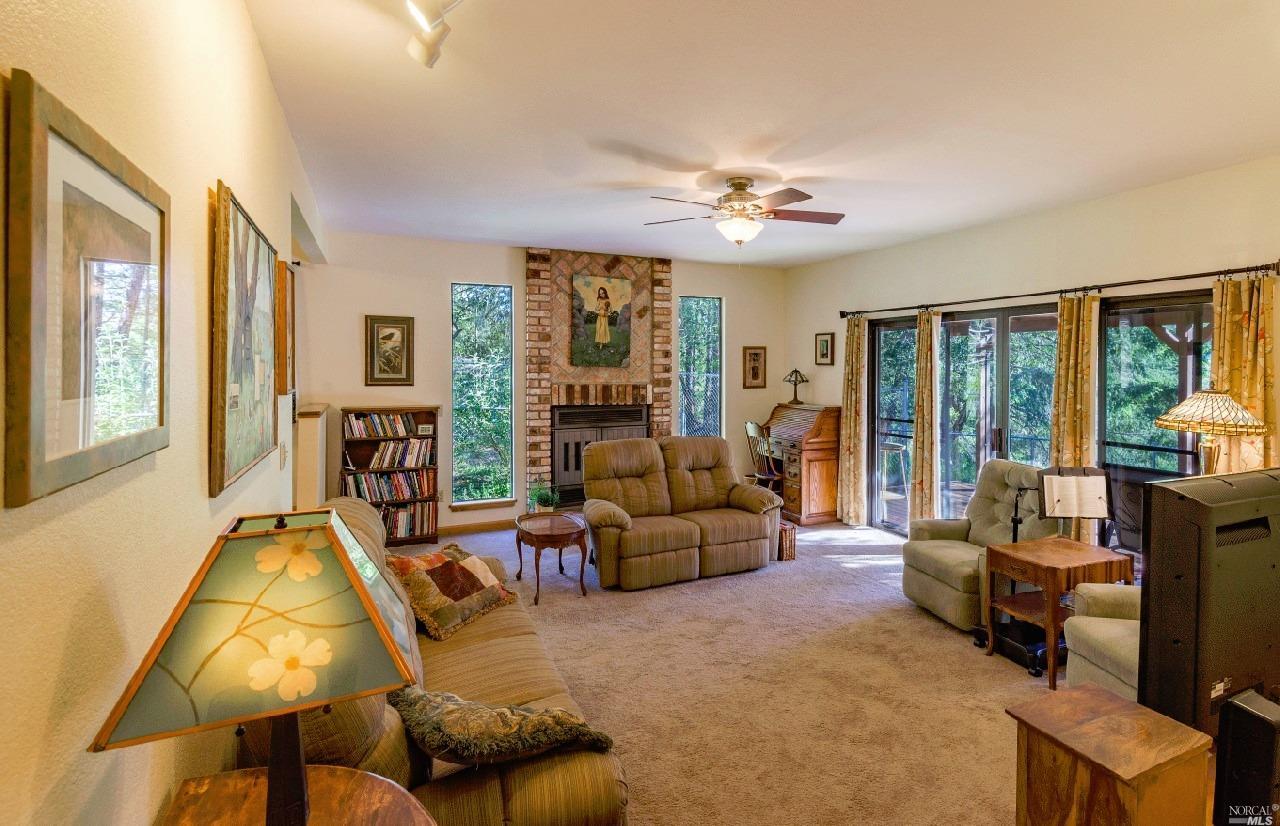 1413 Archer Pl, Willits, CA 95490 photo 4