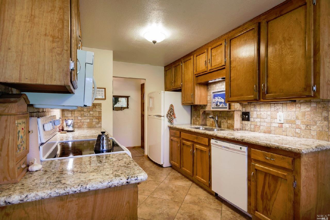 1413 Archer Pl, Willits, CA 95490 photo 8