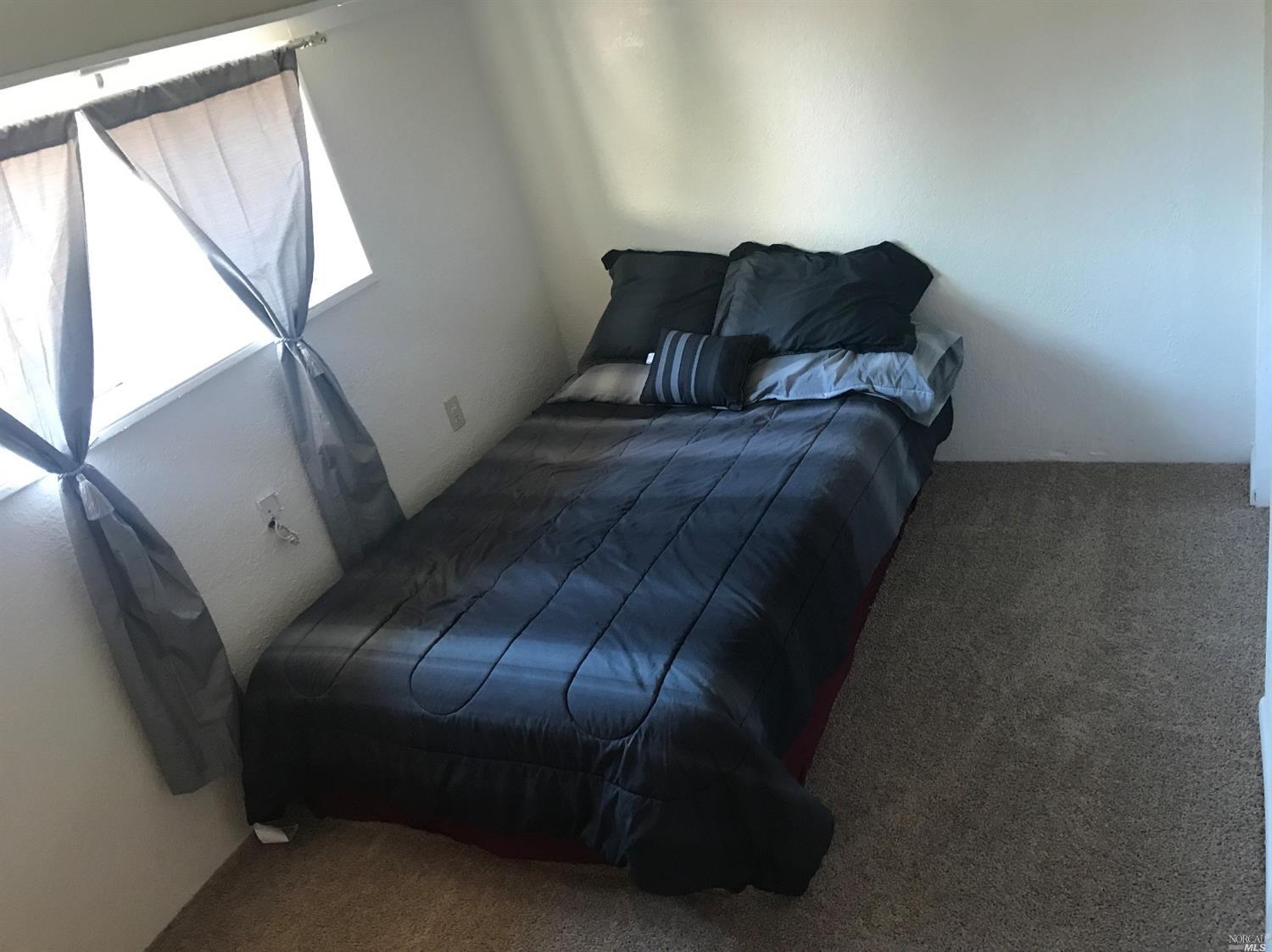 1074 Caldwell Ave, Vallejo, CA 94591 photo 17