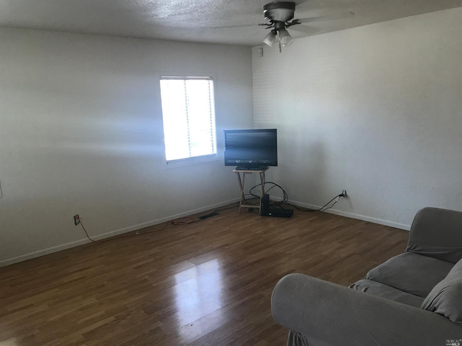 1074 Caldwell Ave, Vallejo, CA 94591 photo 12