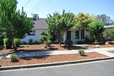 1707 E St, Napa, CA 94559 photo 1