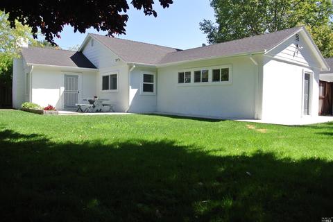1707 E St, Napa, CA 94559 photo 3