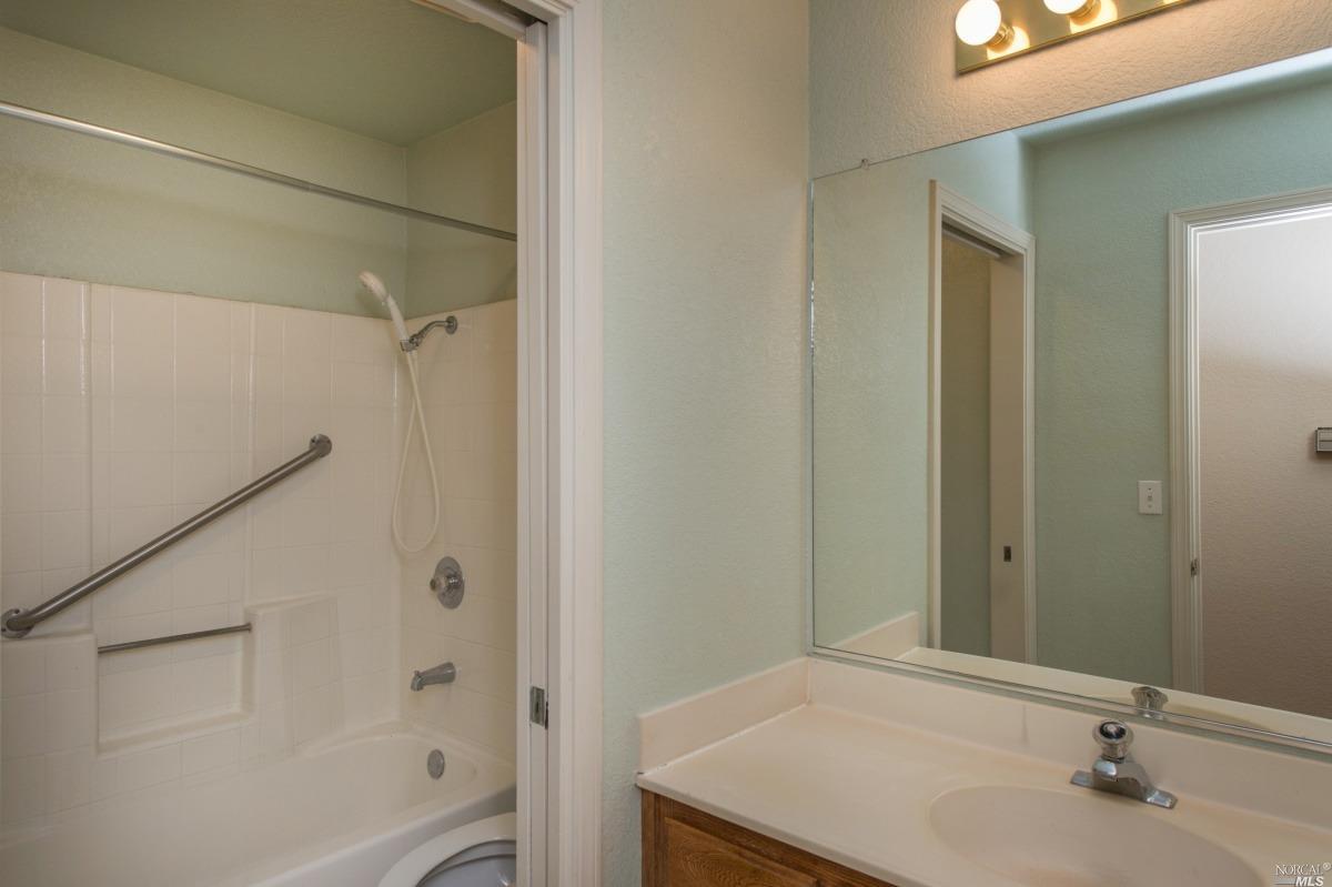 208 Mendelssohn Ct, Cotati, CA 94931 photo 20