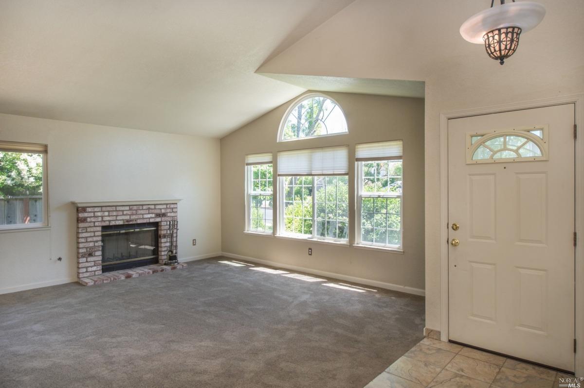 208 Mendelssohn Ct, Cotati, CA 94931 photo 9