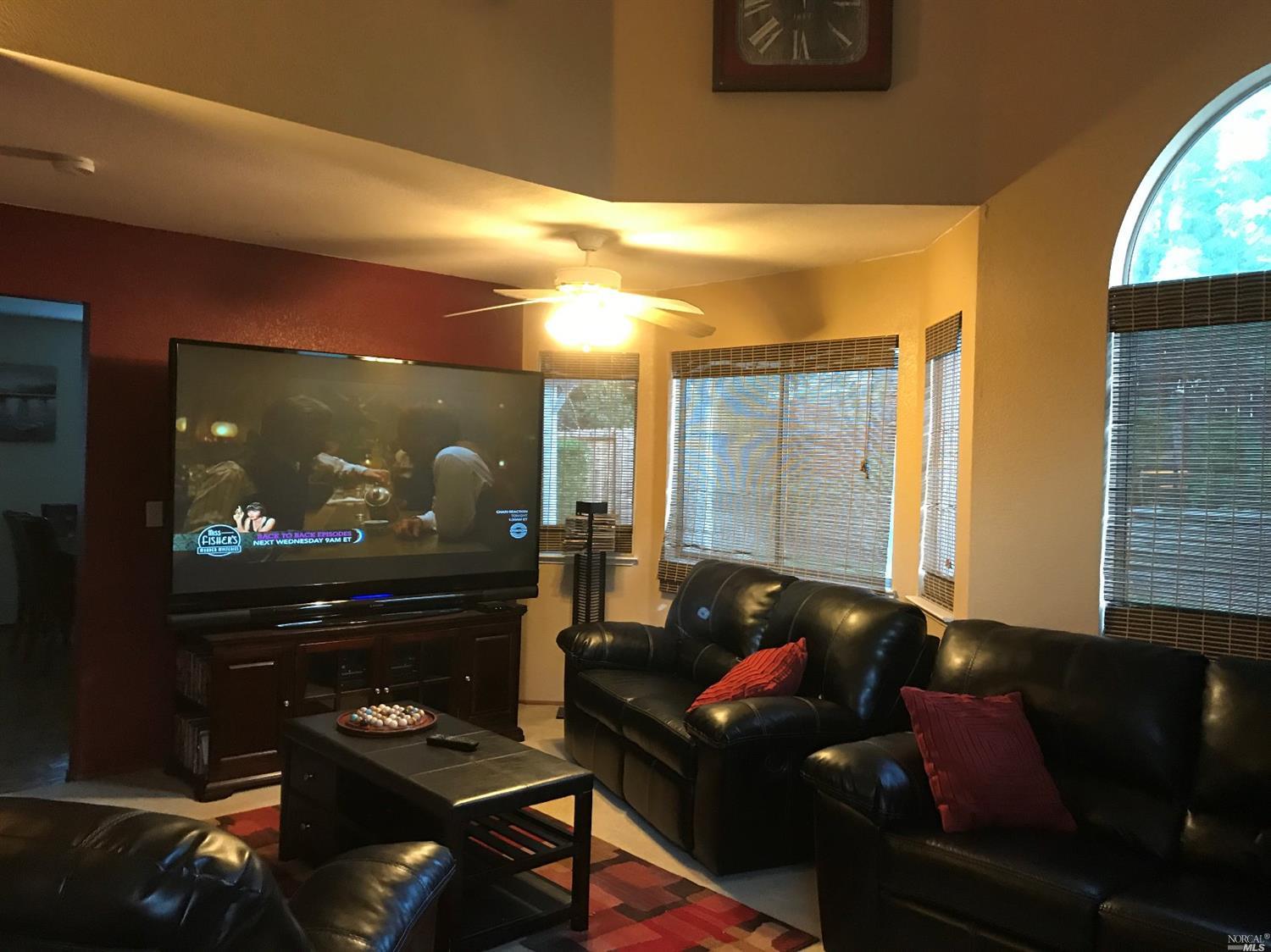 2123 Marshall Rd, Vacaville, CA 95687 photo 5