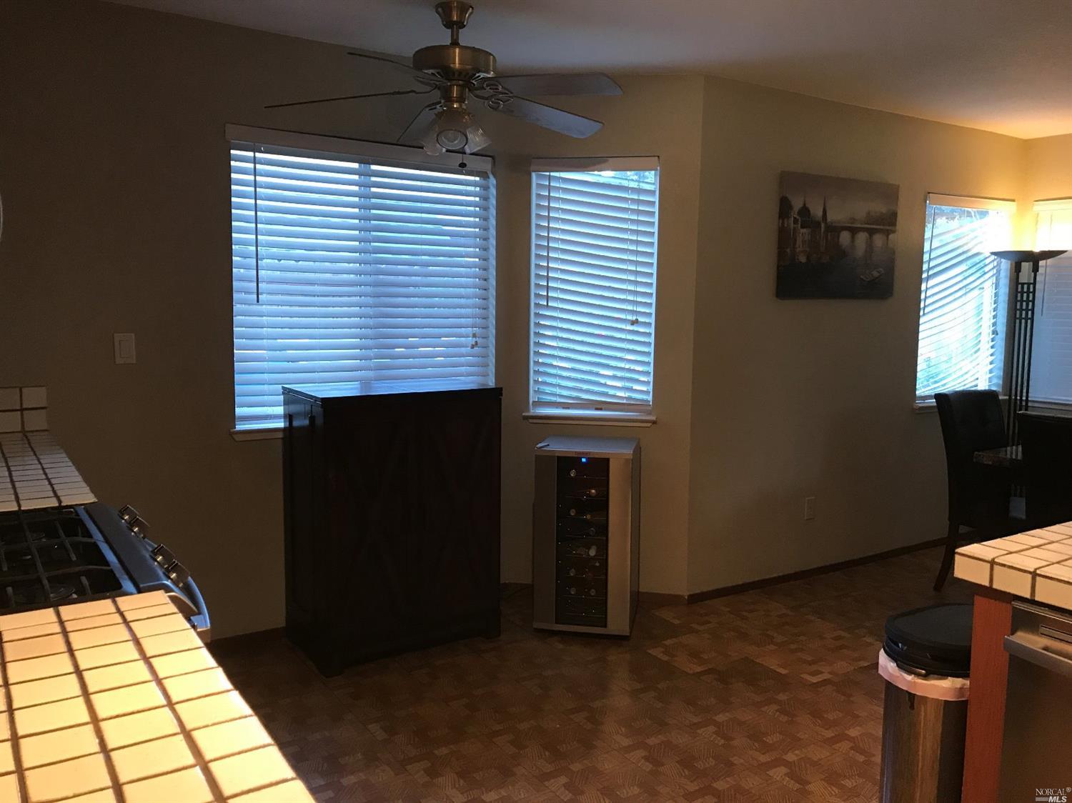 2123 Marshall Rd, Vacaville, CA 95687 photo 10