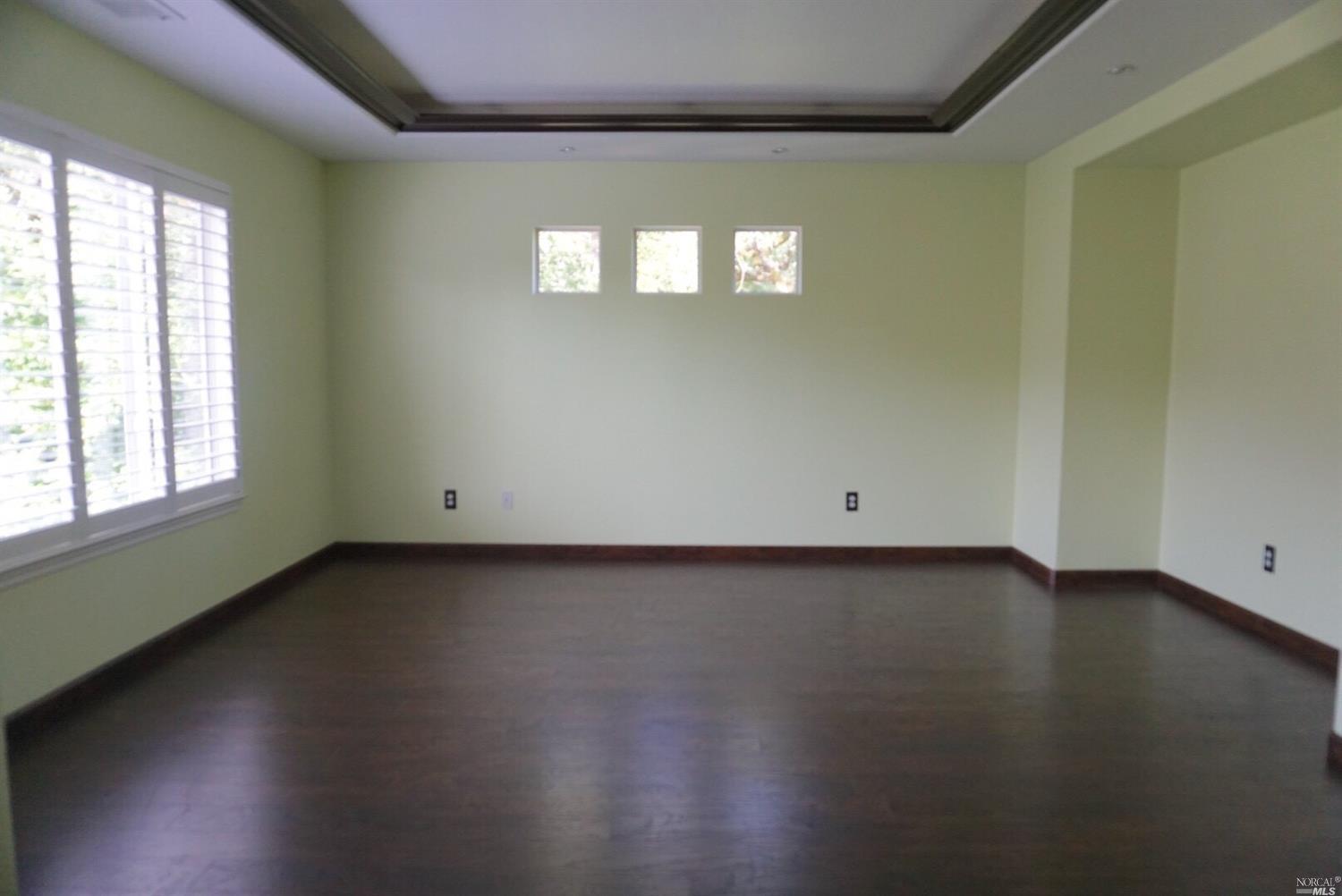 8934 Oakfield Ln, Windsor, CA 95492 photo 12