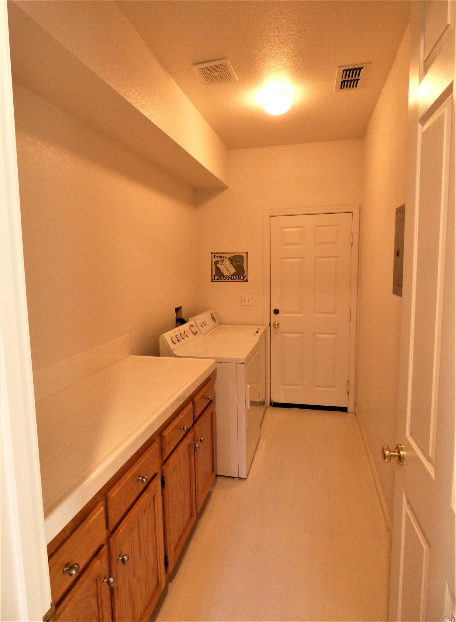 634 Ruby Dr, Vacaville, CA 95687 photo 25