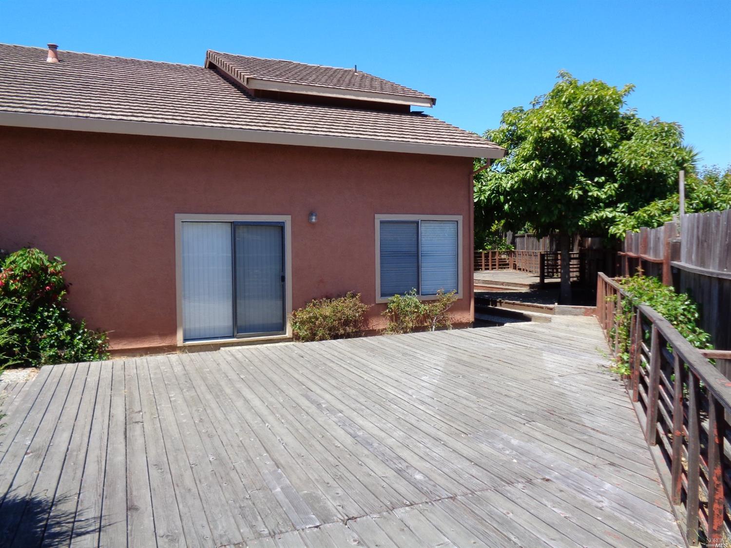 116 Crystal Ct, Vallejo, CA 94589 photo 32