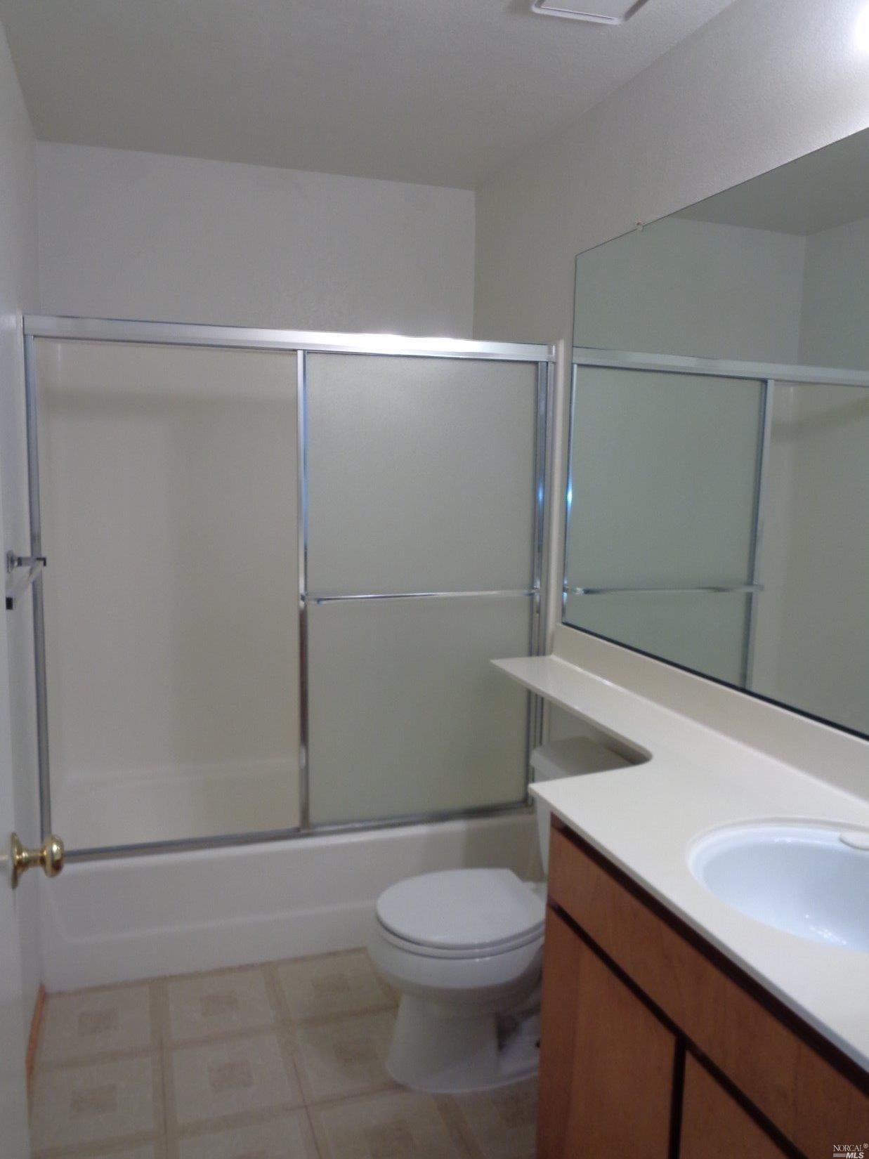 116 Crystal Ct, Vallejo, CA 94589 photo 20