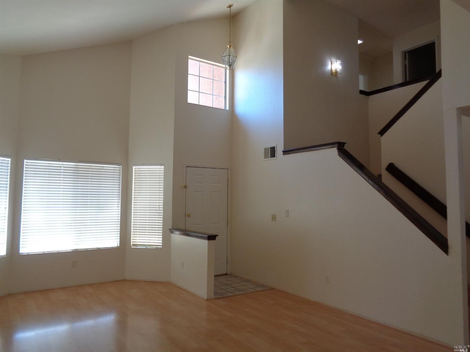 116 Crystal Ct, Vallejo, CA 94589 photo 6