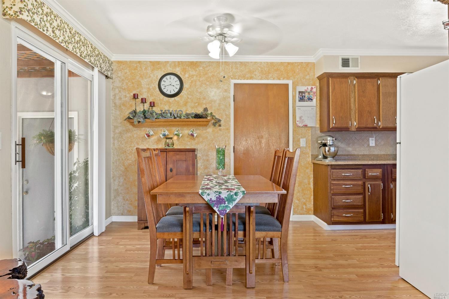2822 Apache St, Santa Rosa, CA 95403 photo 6