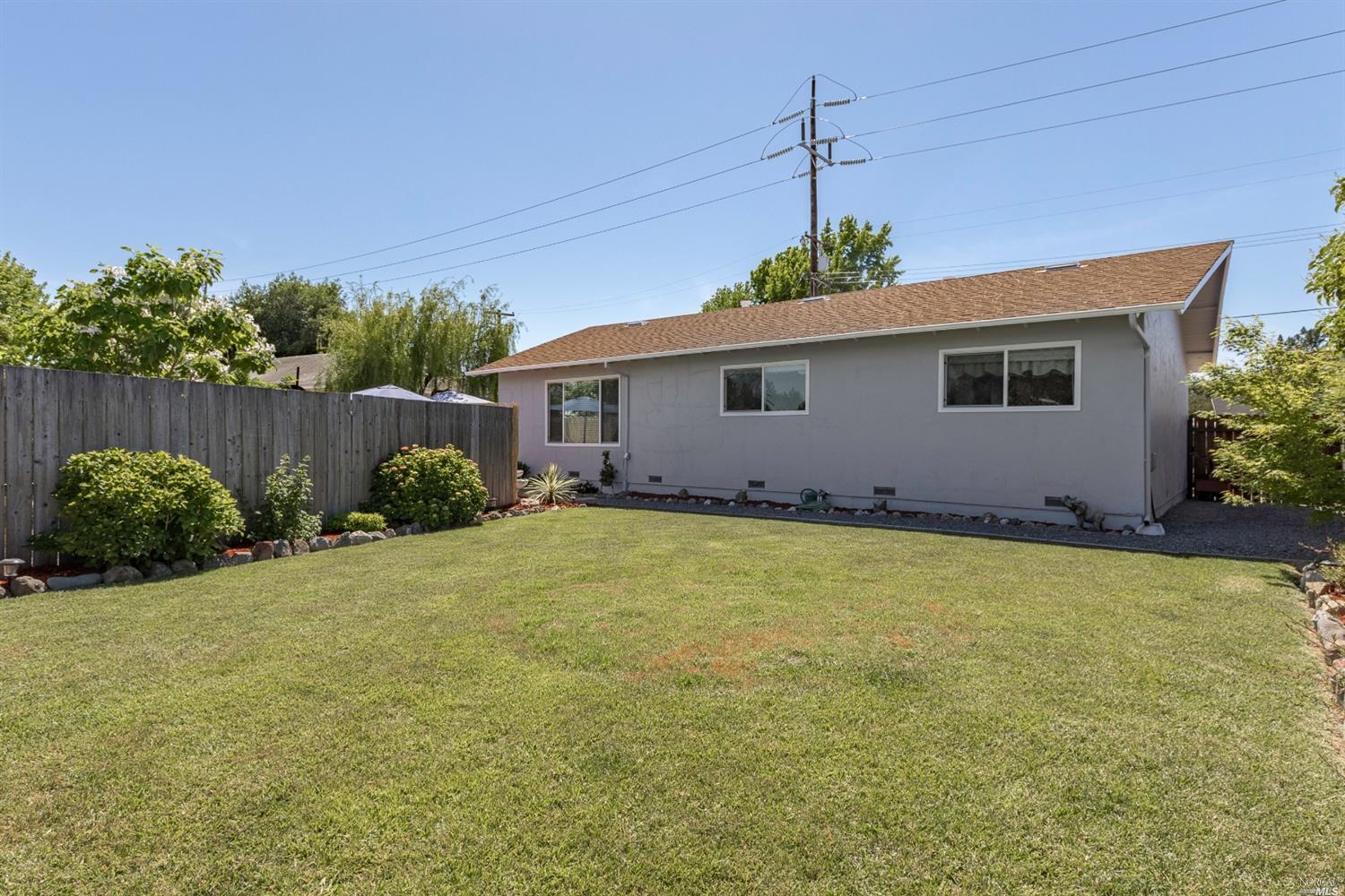 2822 Apache St, Santa Rosa, CA 95403 photo 17