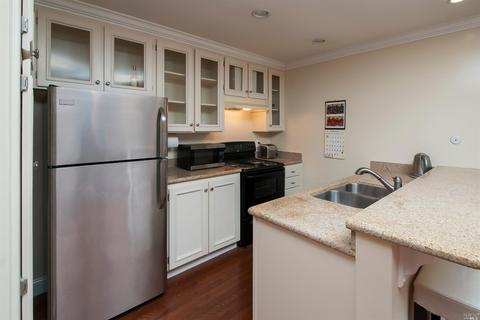 49 Ashford Ave, Mill Valley, CA 94941 photo 4