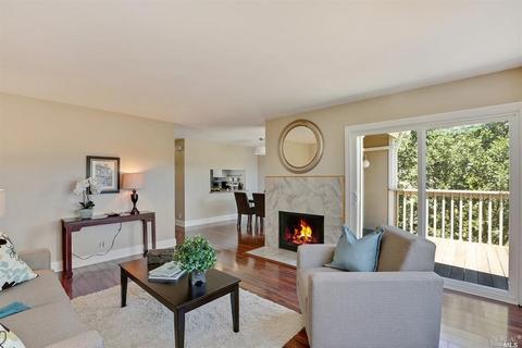 19 Thoreau Cir, Mill Valley, CA 94941 photo 1