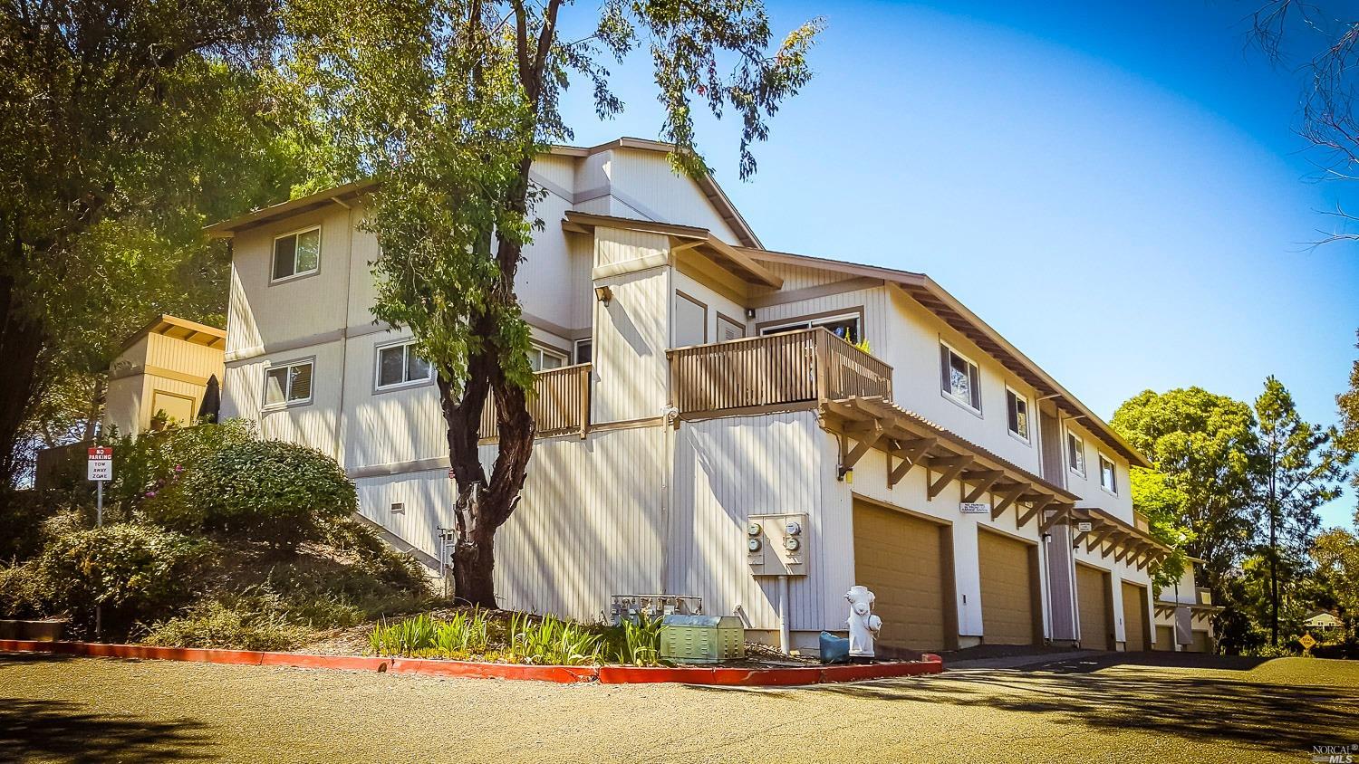 101 Mariner Dr, Vallejo, CA 94591 photo 4