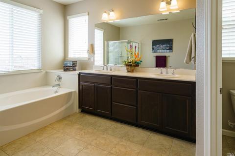 2189 Yellow Rose Cir, Fairfield, CA 94534 photo 14