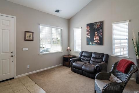 2189 Yellow Rose Cir, Fairfield, CA 94534 photo 11