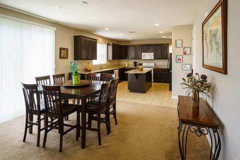 2189 Yellow Rose Cir, Fairfield, CA 94534 photo 6