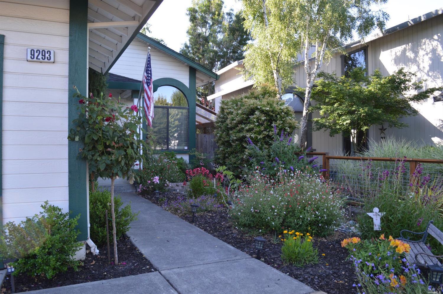 9293 Cordellia Ln, Windsor, CA 95492 photo 2