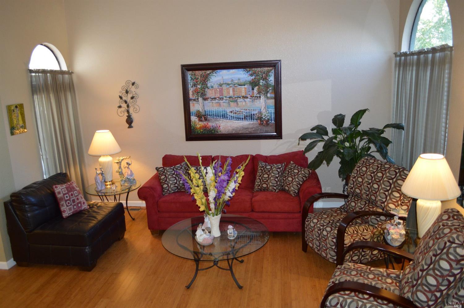 9293 Cordellia Ln, Windsor, CA 95492 photo 4