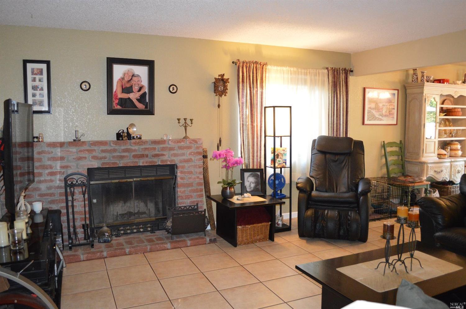 9293 Cordellia Ln, Windsor, CA 95492 photo 12