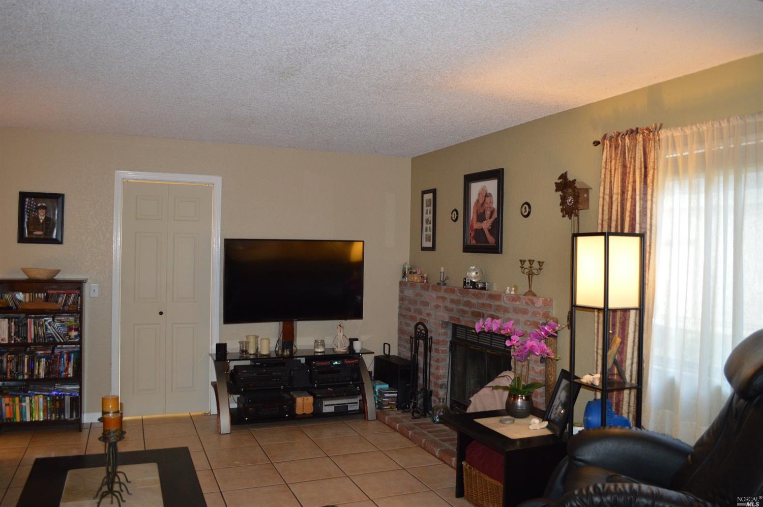 9293 Cordellia Ln, Windsor, CA 95492 photo 11