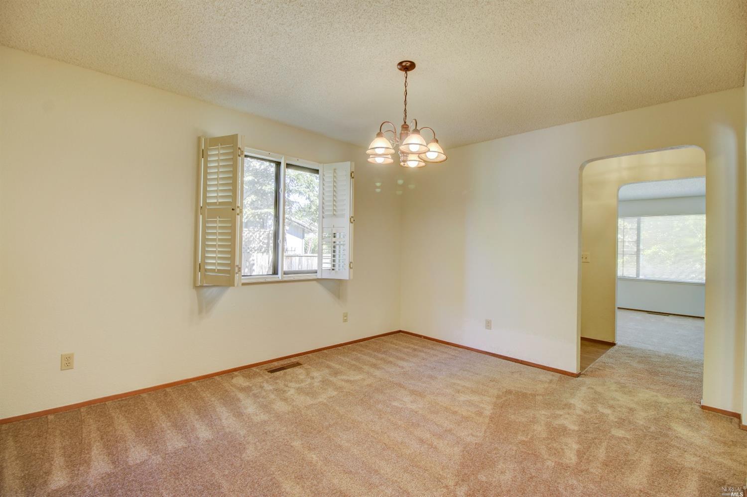 1128 Daniel Dr, Petaluma, CA 94954 photo 11