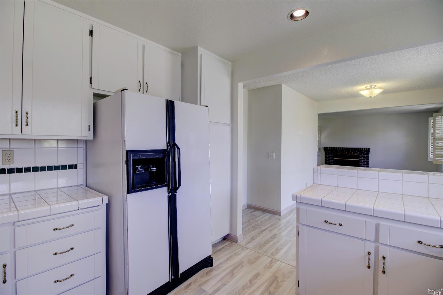 1128 Daniel Dr, Petaluma, CA 94954 photo 18