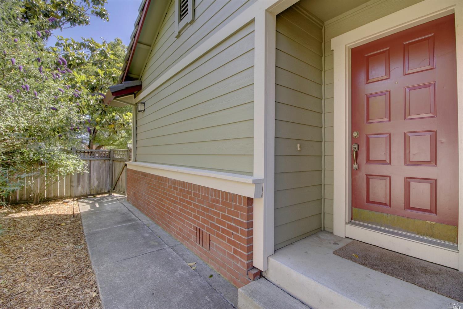 1128 Daniel Dr, Petaluma, CA 94954 photo 6