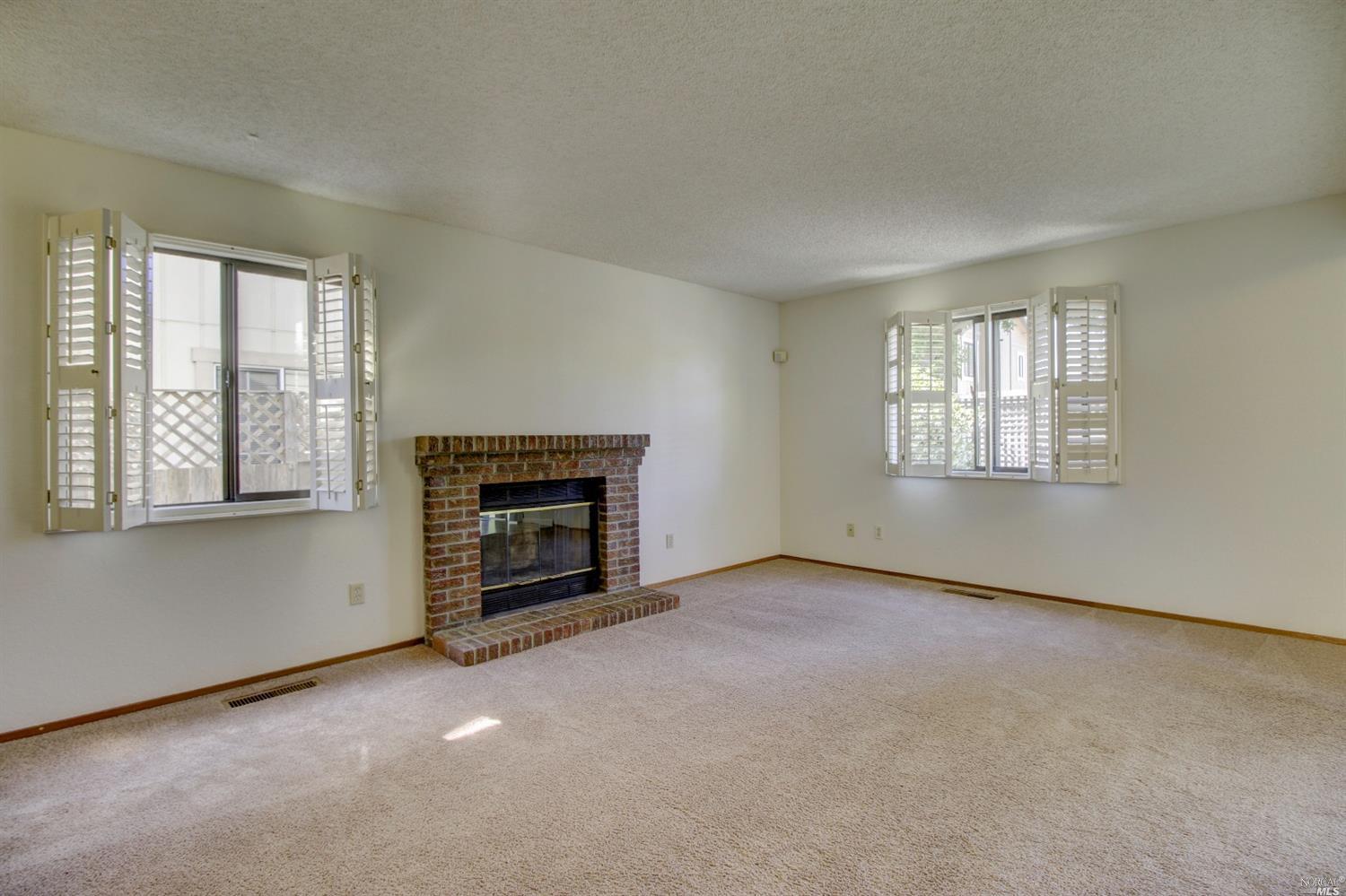1128 Daniel Dr, Petaluma, CA 94954 photo 22