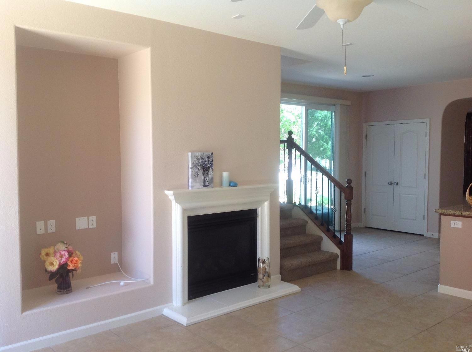 2450 White Dr, Fairfield, CA 94533 photo 15