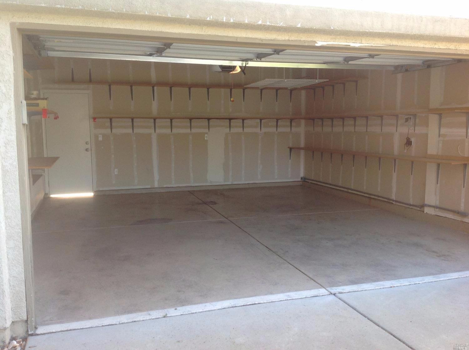 2450 White Dr, Fairfield, CA 94533 photo 25