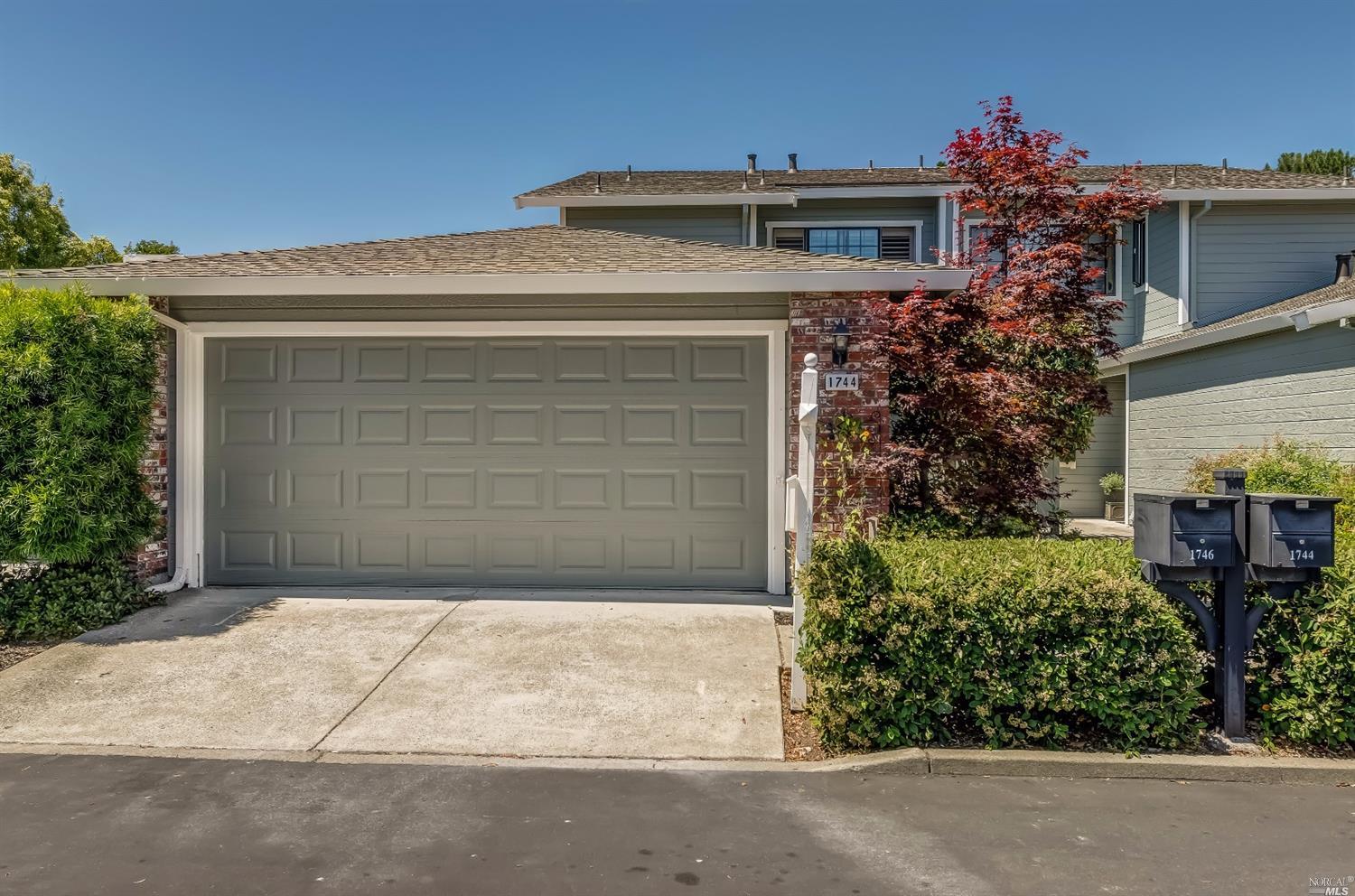 1744 Devonshire Dr, Benicia, CA 94510 photo 1