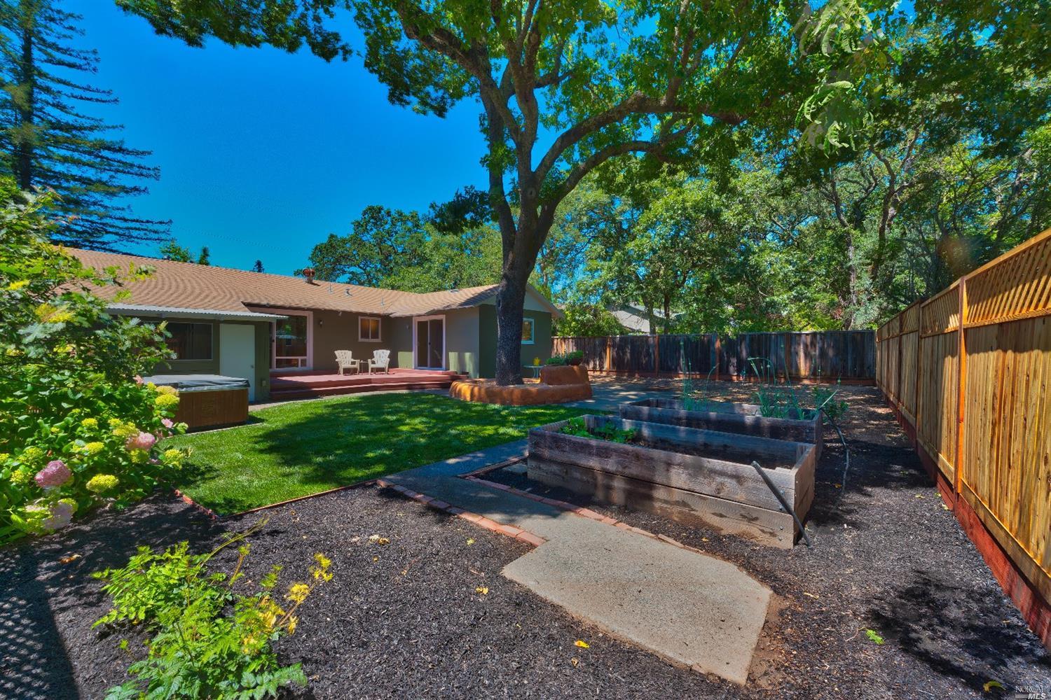 560 E Thomson Ave, Sonoma, CA 95476 photo 21