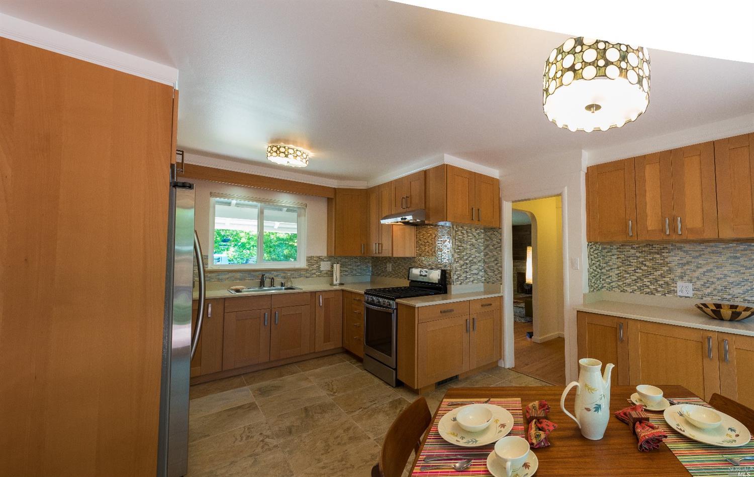 560 E Thomson Ave, Sonoma, CA 95476 photo 5
