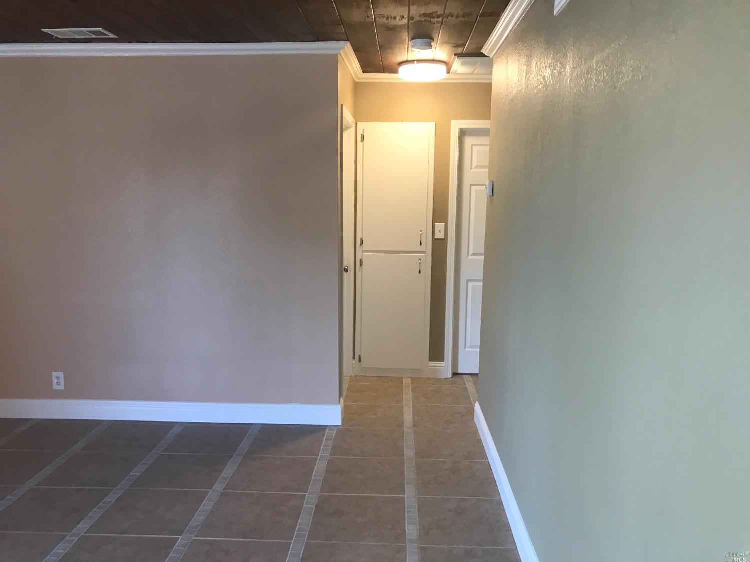 1008 Tyler St, Fairfield, CA 94533 photo 7
