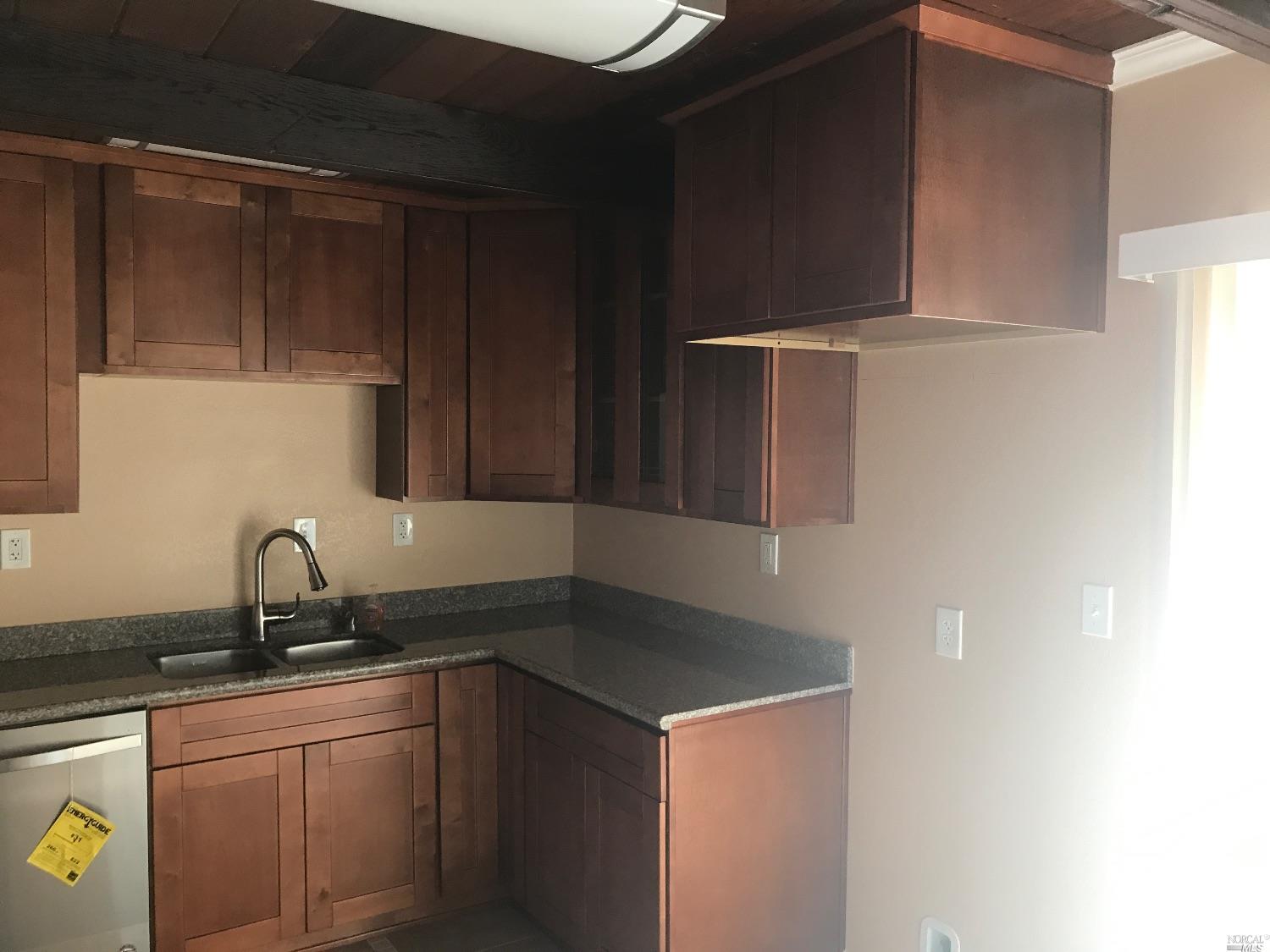 1008 Tyler St, Fairfield, CA 94533 photo 6