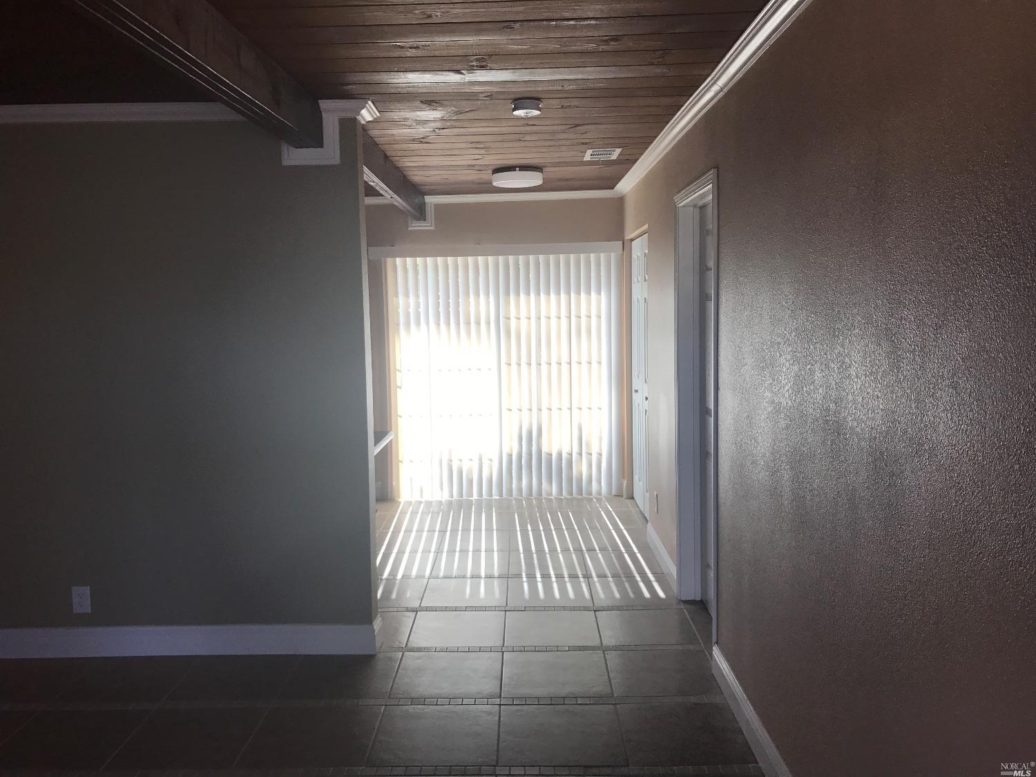 1008 Tyler St, Fairfield, CA 94533 photo 3