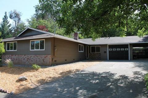 218 Thompson St, Ukiah, CA 95482 photo 1