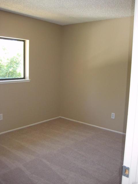 1379 Hale St, Vallejo, CA 94591 photo 17