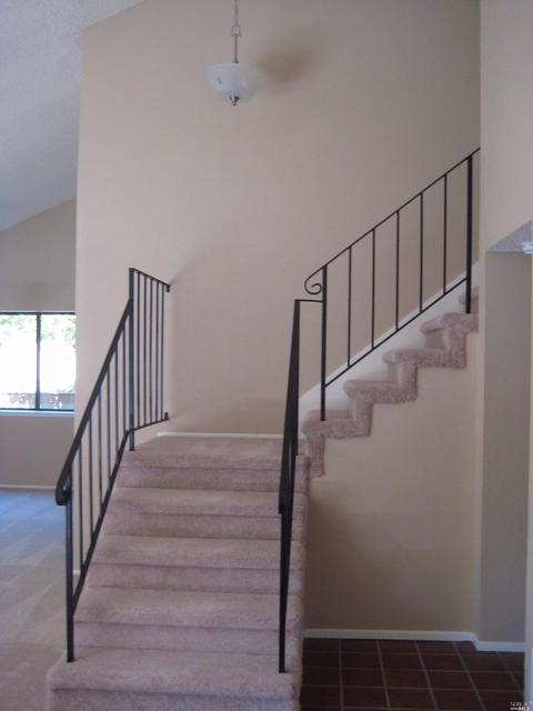 1379 Hale St, Vallejo, CA 94591 photo 5