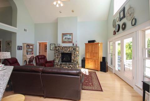 108 Vine St, Vacaville, CA 95688 photo 17