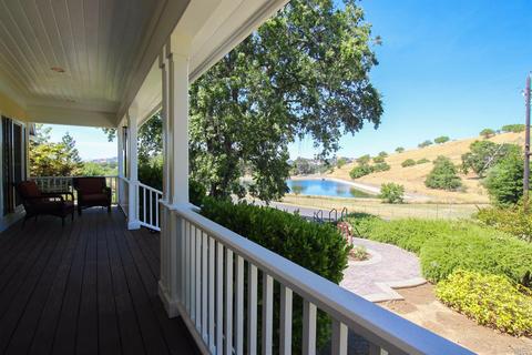 108 Vine St, Vacaville, CA 95688 photo 6
