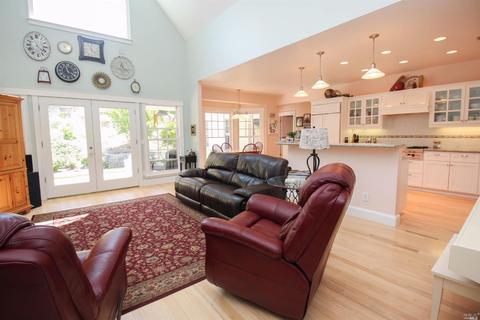 108 Vine St, Vacaville, CA 95688 photo 13