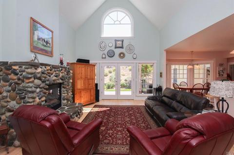 108 Vine St, Vacaville, CA 95688 photo 14