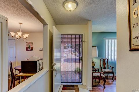125 Saint Marys Pl, Vallejo, CA 94589 photo 5