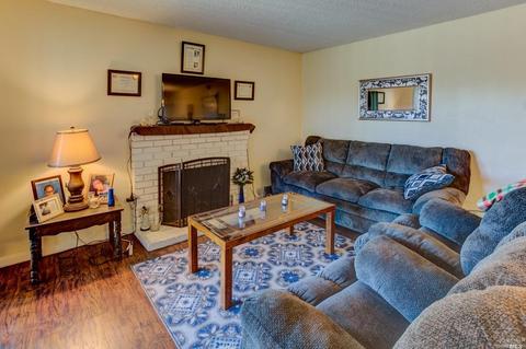 125 Saint Marys Pl, Vallejo, CA 94589 photo 10