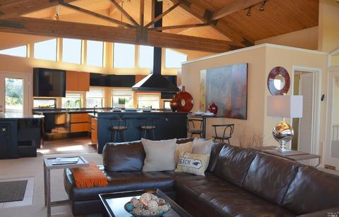 584 Oceana Dr, Dillon Beach, CA 94929 photo 8