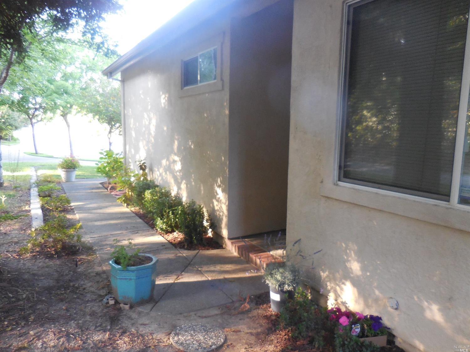 821 Glen Miller Dr, Windsor, CA 95492 photo 3